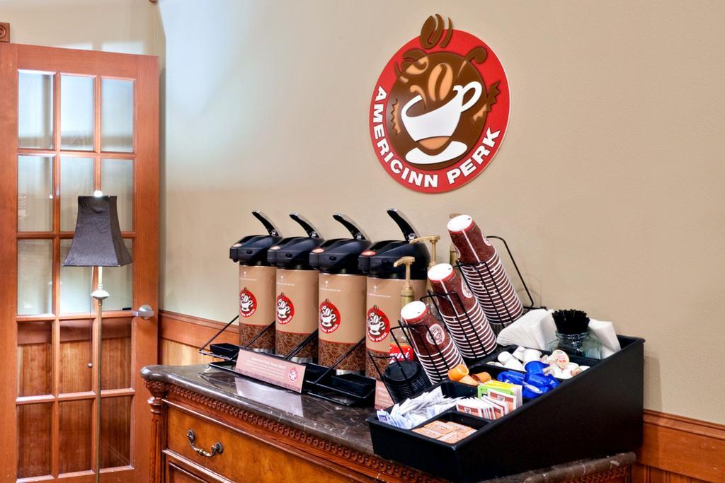 Americinn Lodge & Suites Of Oakdale/St. Paul Екстериор снимка